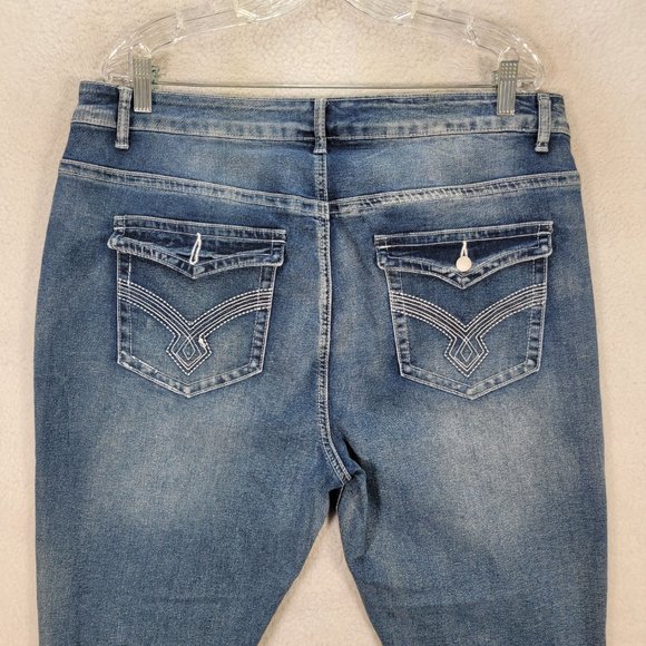 Plus Size Blue Denim Stretch High Rise Embroidered Classic Western Bootcut Jeans - Picture 10 of 16